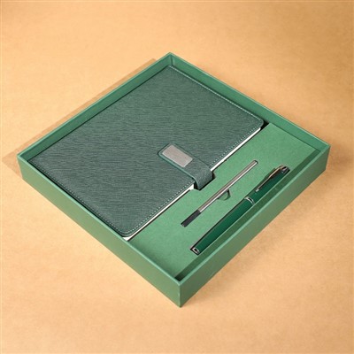 Cuaderno de cuero y juego de bolígrafo
