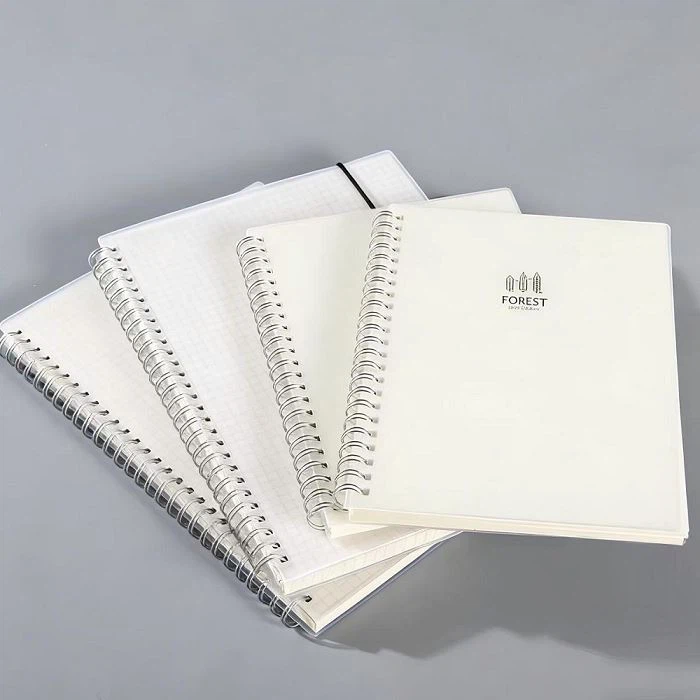 Cuaderno de cuadrícula encuadernado en espiral